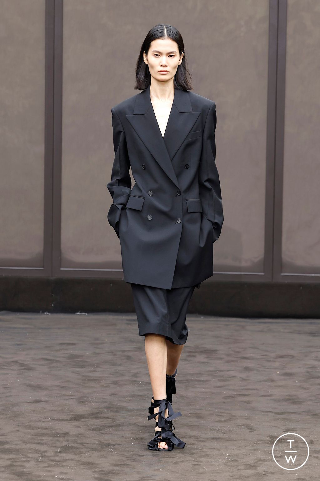 Fashion Week Milan Spring/Summer 2026 look 9 from the Ferragamo collection womenswear