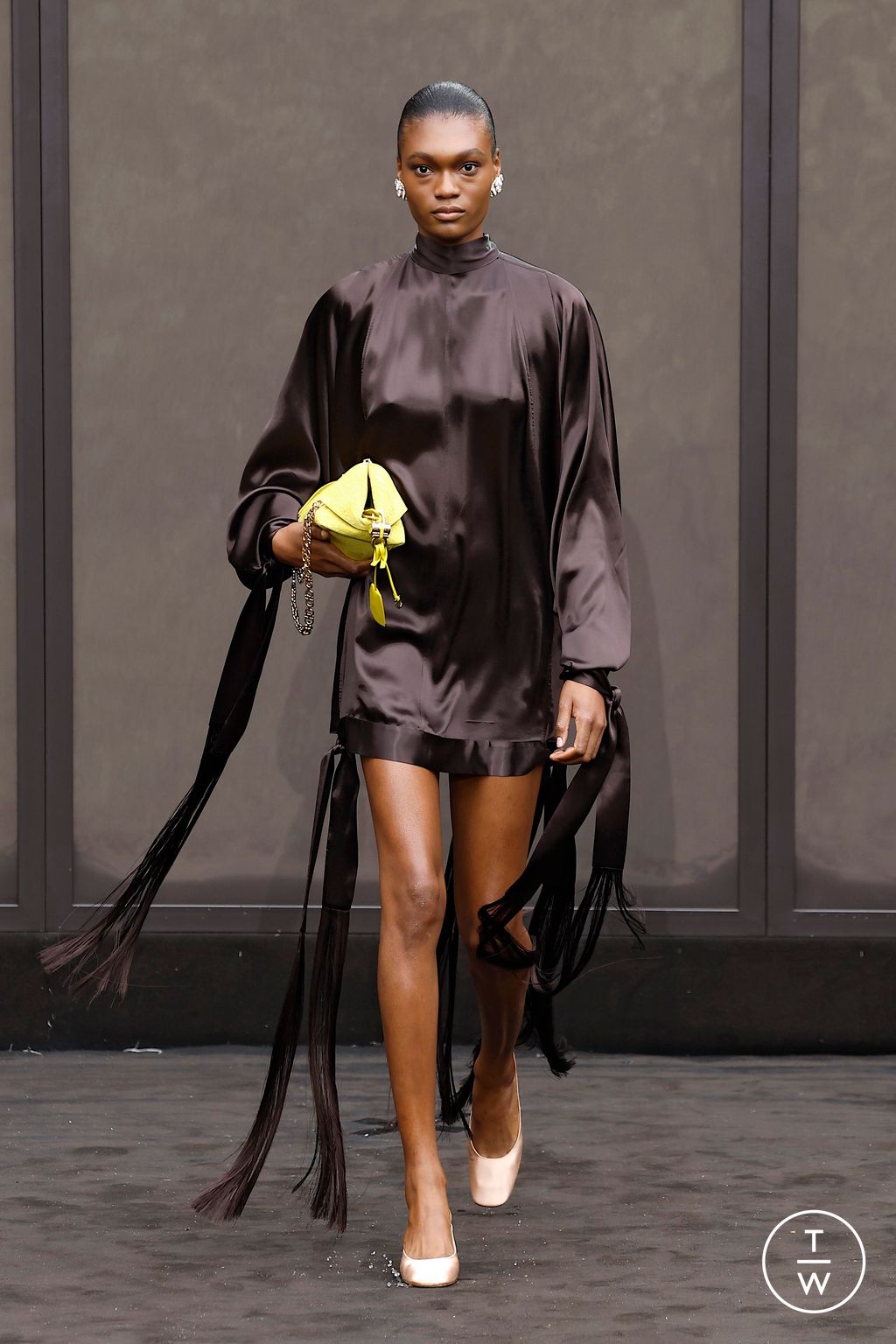 Fashion Week Milan Spring/Summer 2026 look 31 from the Ferragamo collection womenswear