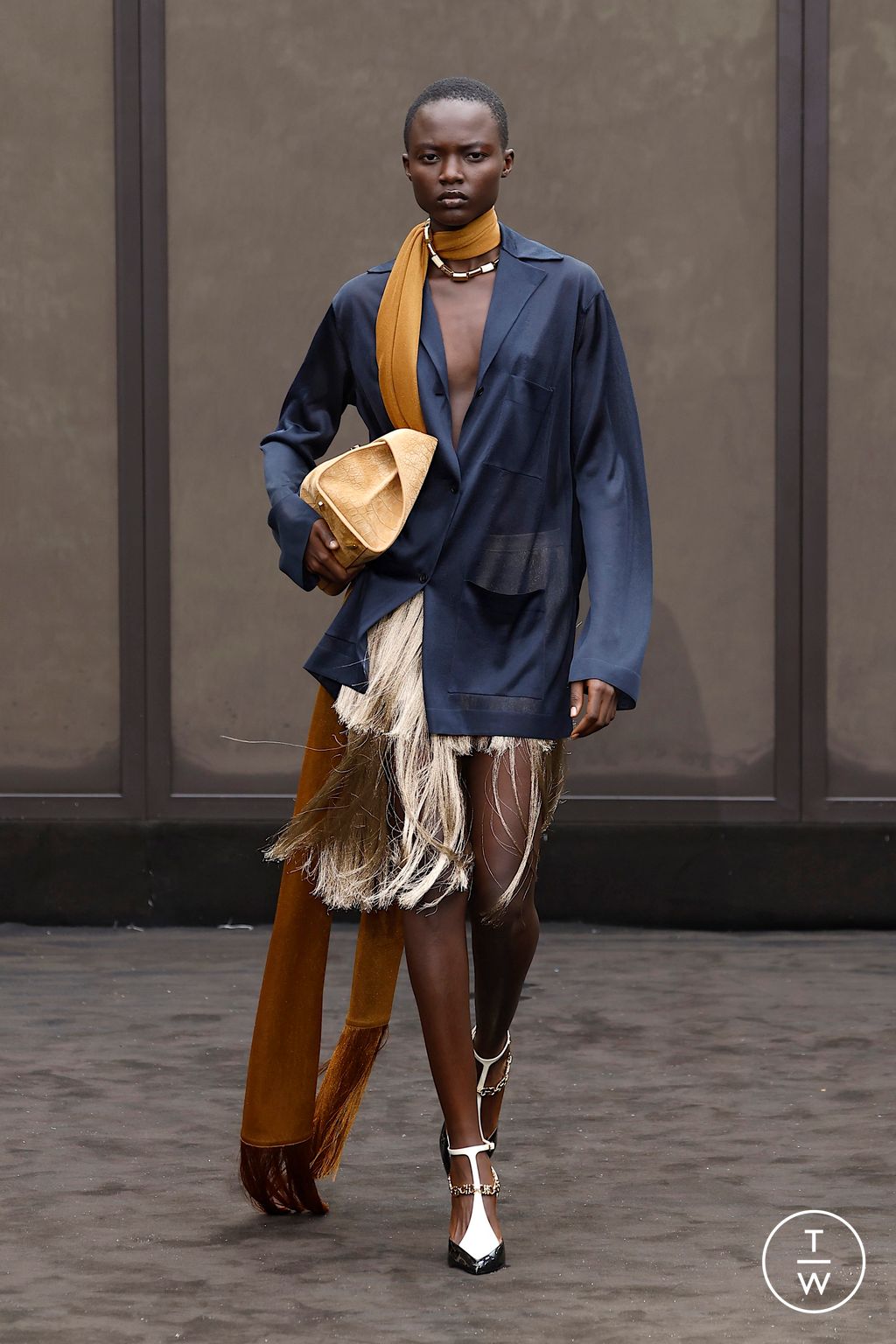 Fashion Week Milan Spring/Summer 2026 look 40 from the Ferragamo collection womenswear
