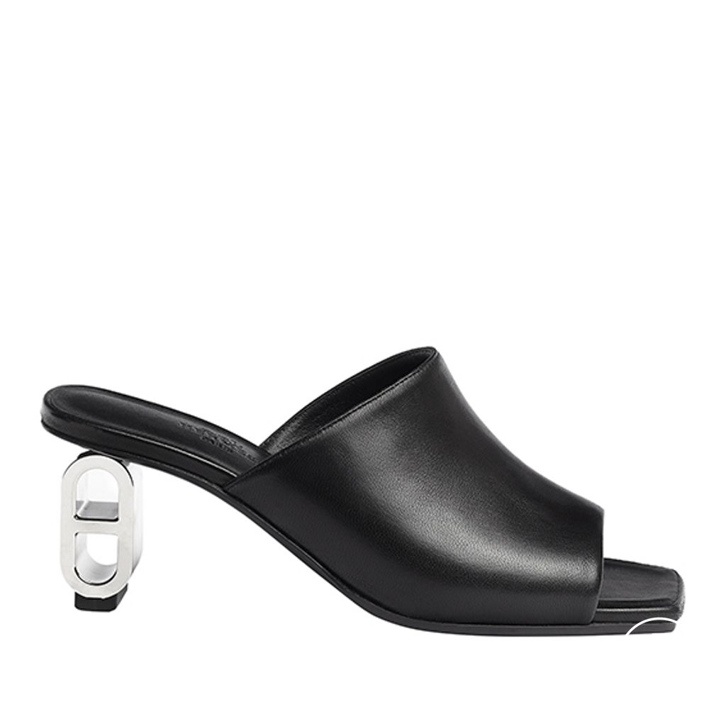 Fashion Week Paris Spring/Summer 2024 look 101 from the Hermès collection 女装配饰