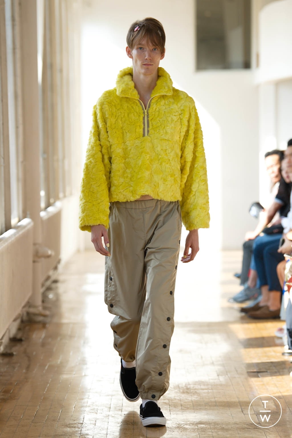 Fashion Week New York Spring/Summer 2020 look 28 from the Sandy Liang collection 女装