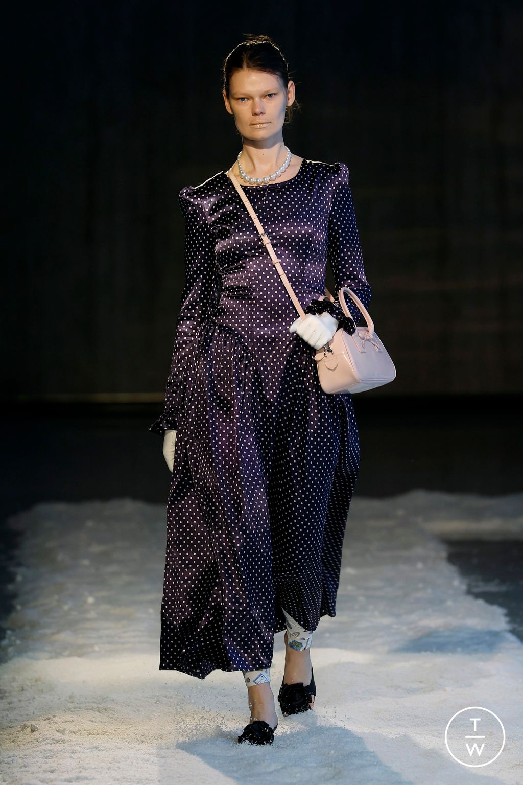 Fashion Week New York Fall/Winter 2025 look 26 from the Sandy Liang collection womenswear