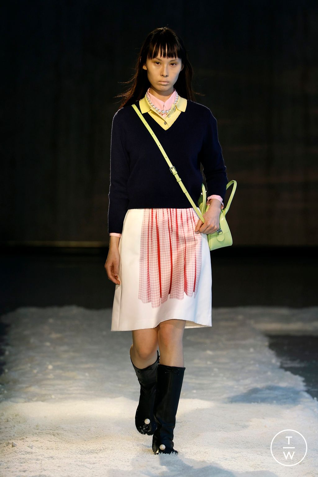 Fashion Week New York Fall/Winter 2025 look 31 from the Sandy Liang collection womenswear