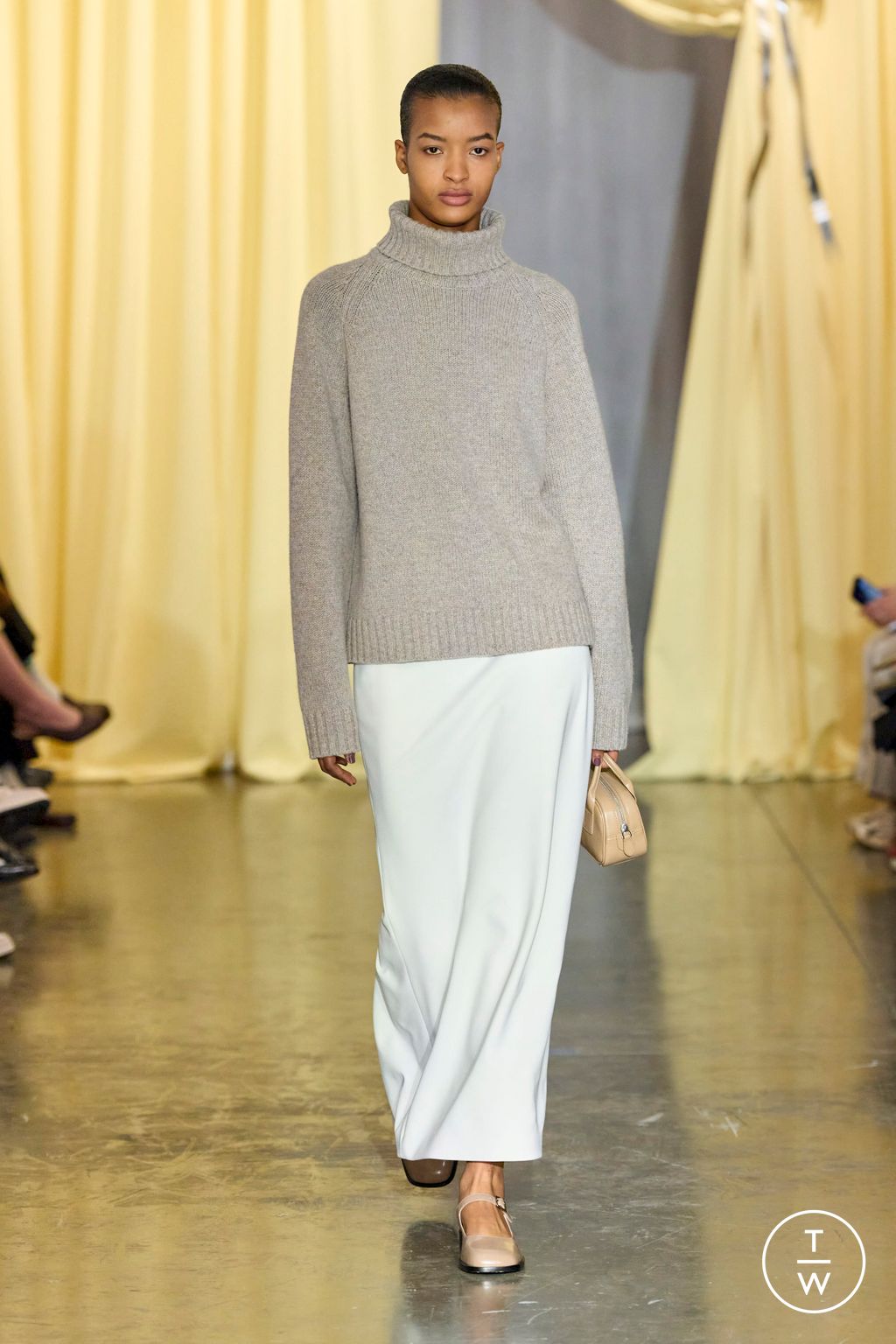 Fashion Week New York Fall/Winter 2024 look 9 from the Sandy Liang collection womenswear