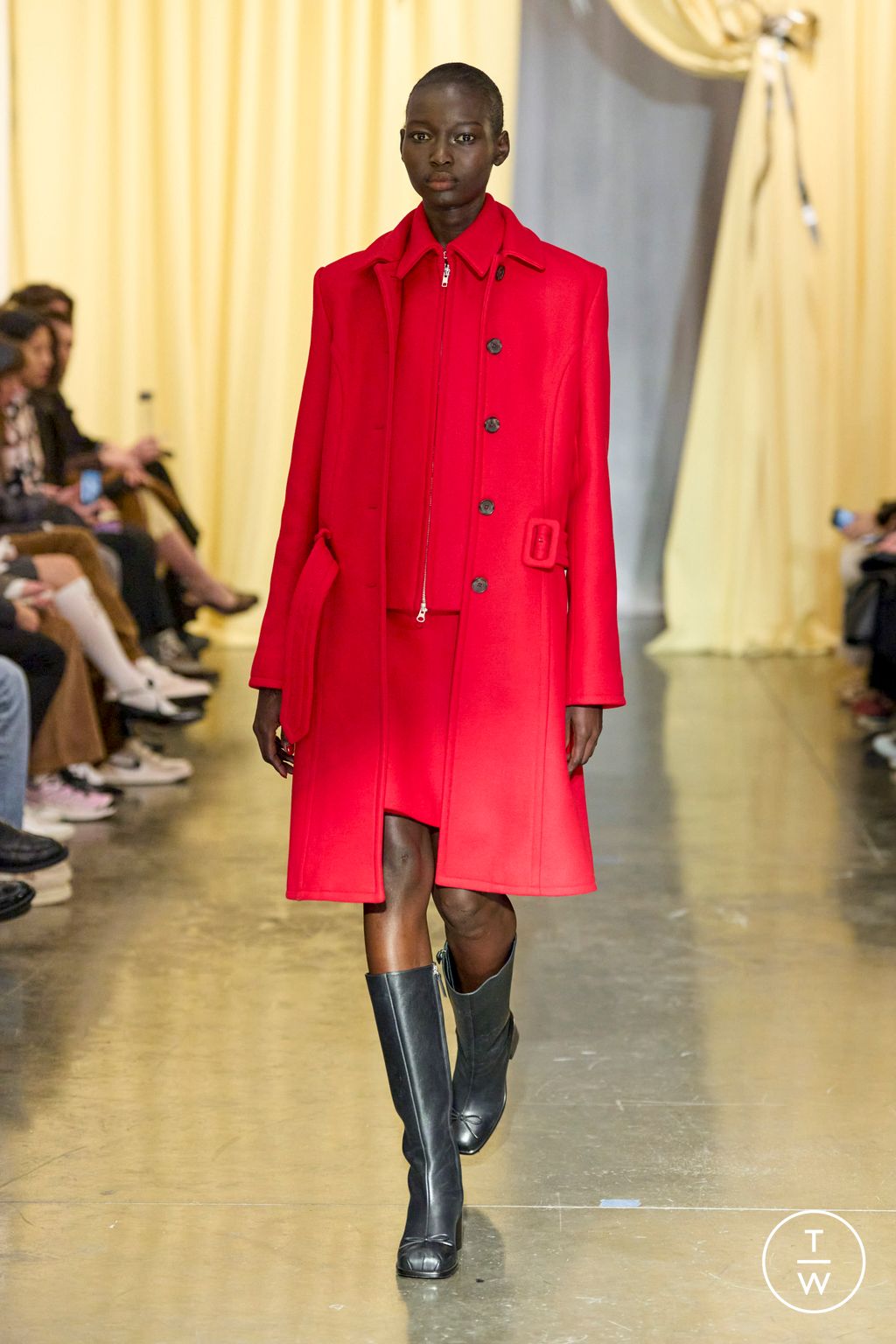 Fashion Week New York Fall/Winter 2024 look 29 from the Sandy Liang collection 女装