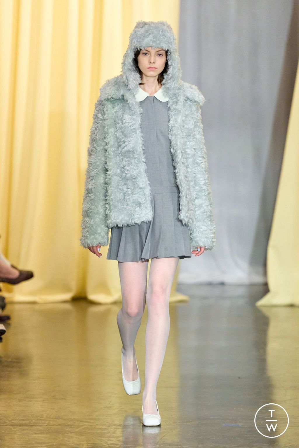 Fashion Week New York Fall/Winter 2024 look 31 de la collection Sandy Liang womenswear