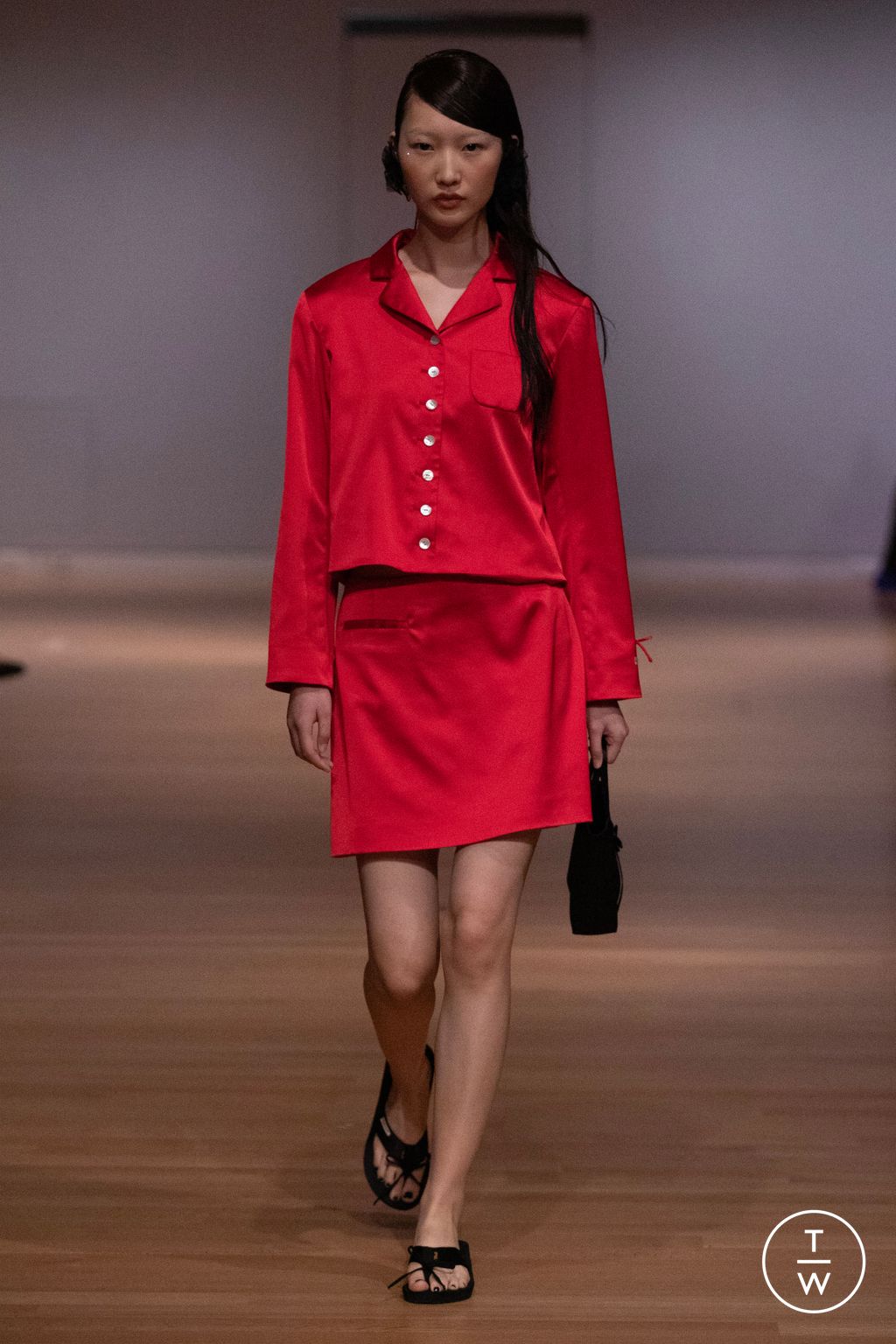 Fashion Week New York Spring/Summer 2024 look 16 de la collection Sandy Liang womenswear