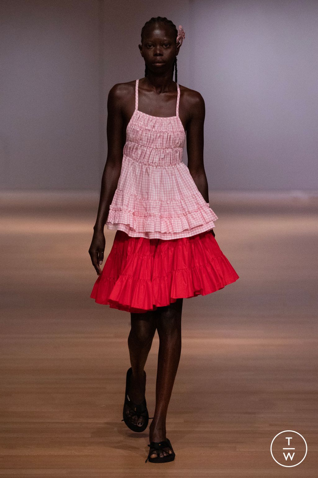 Fashion Week New York Spring/Summer 2024 look 17 from the Sandy Liang collection womenswear