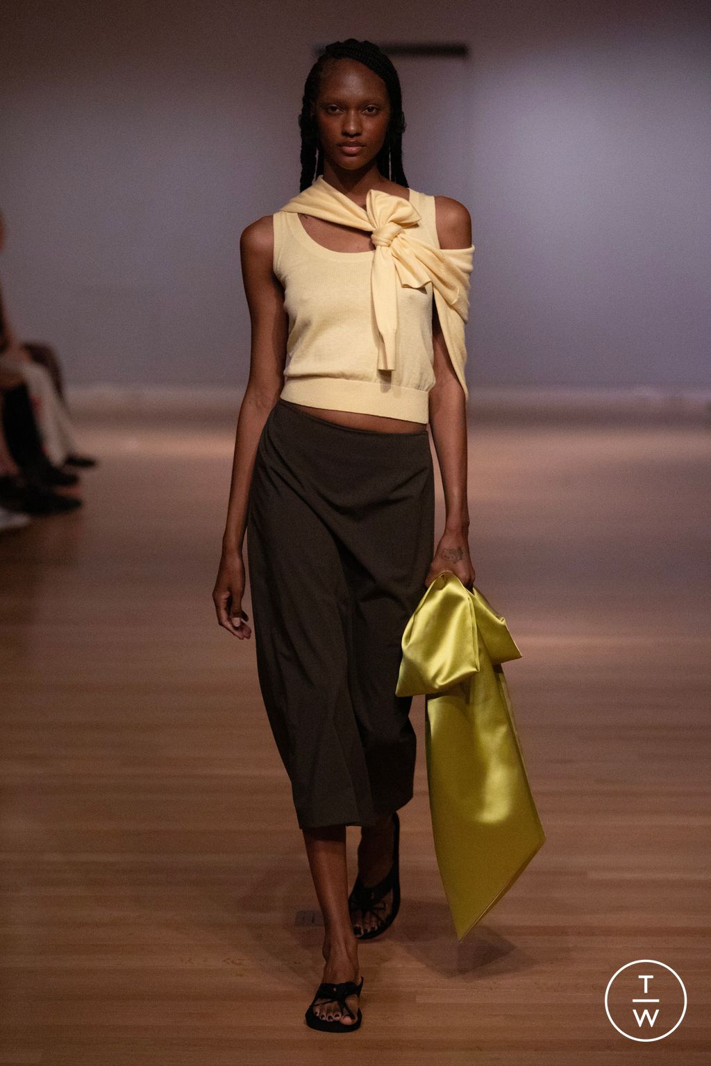 Fashion Week New York Spring/Summer 2024 look 21 from the Sandy Liang collection womenswear