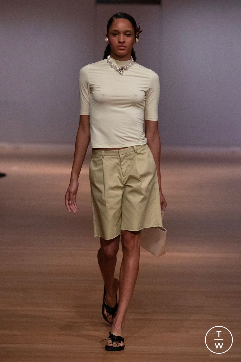 Fashion Week New York Spring/Summer 2024 look 3 from the Sandy Liang collection womenswear