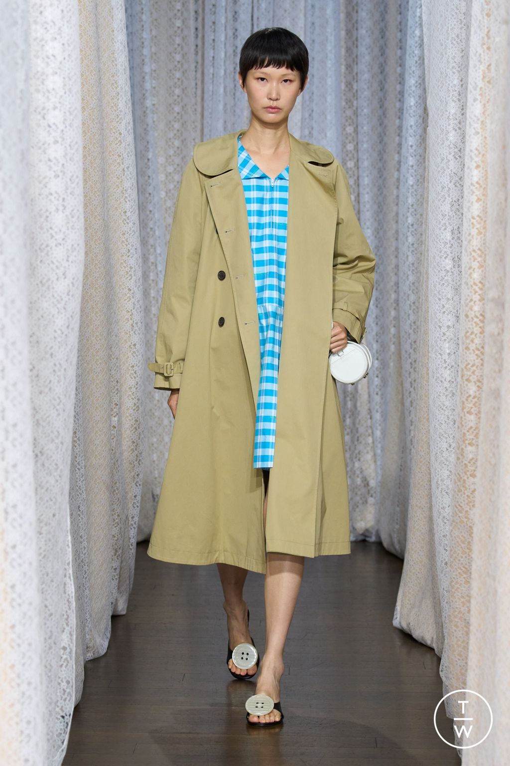 Fashion Week New York Spring/Summer 2026 look 19 from the Sandy Liang collection womenswear