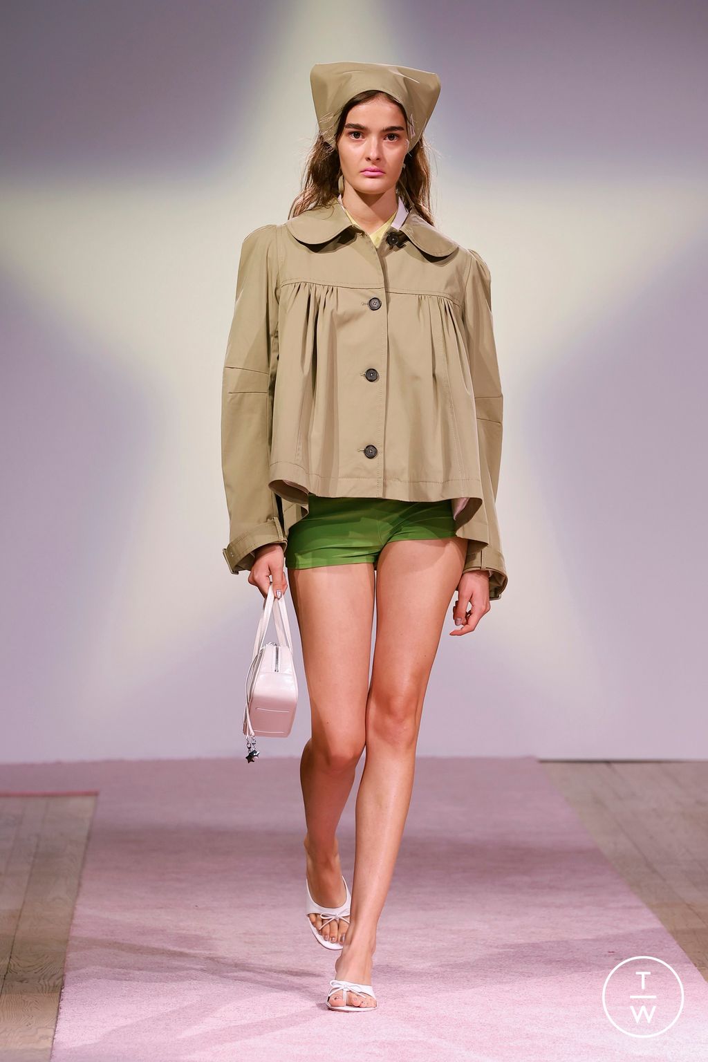 Fashion Week New York Spring/Summer 2025 look 7 from the Sandy Liang collection womenswear