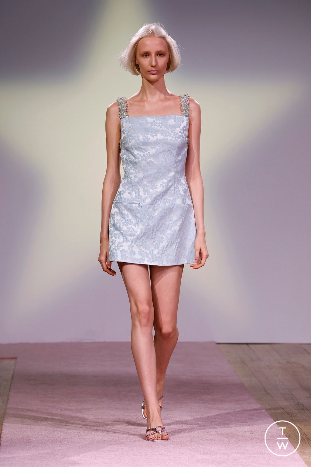 Fashion Week New York Spring/Summer 2025 look 26 from the Sandy Liang collection womenswear