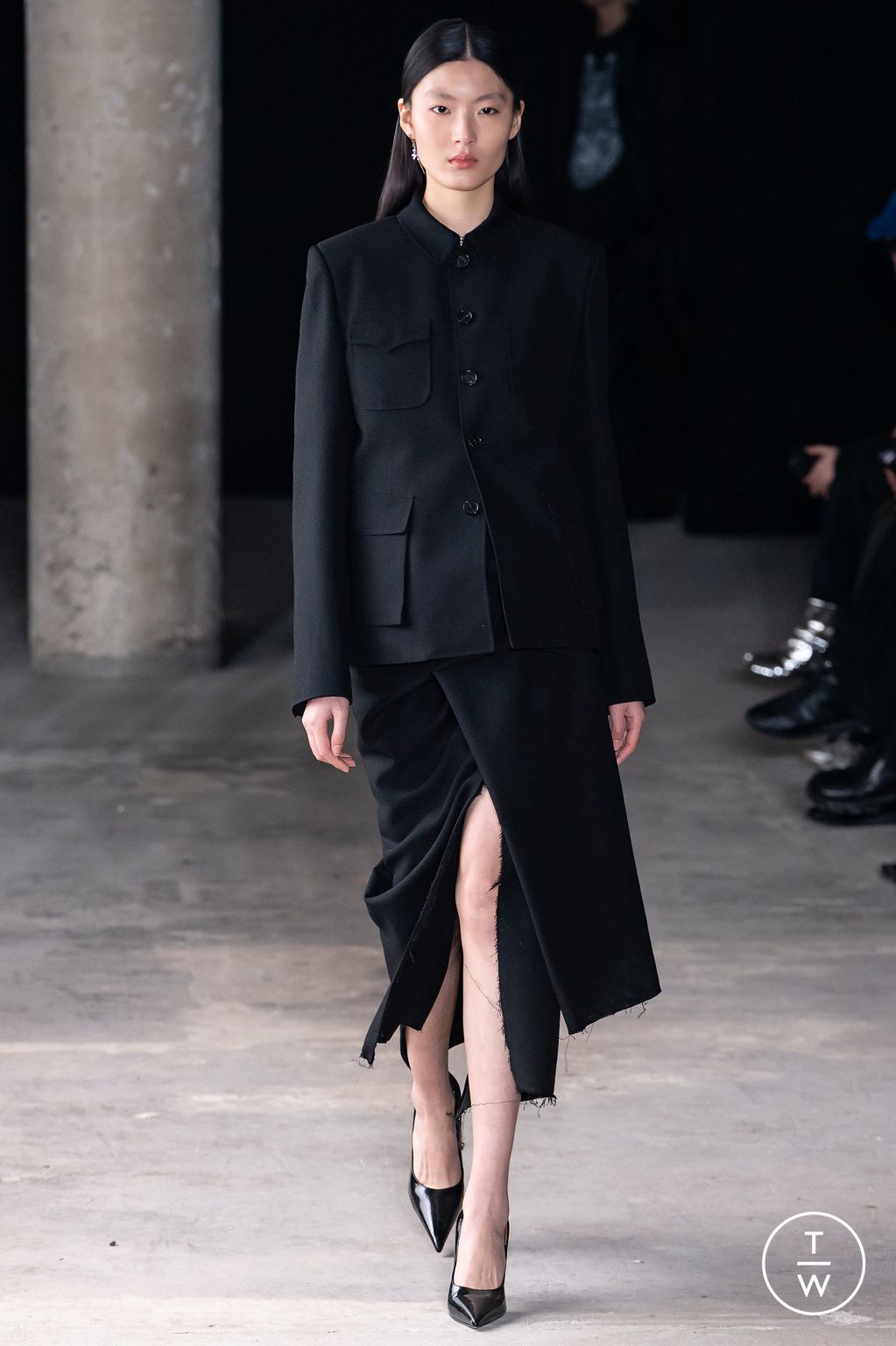 Fashion Week Paris Fall/Winter 2024 look 5 from the Sankuanz collection 男装