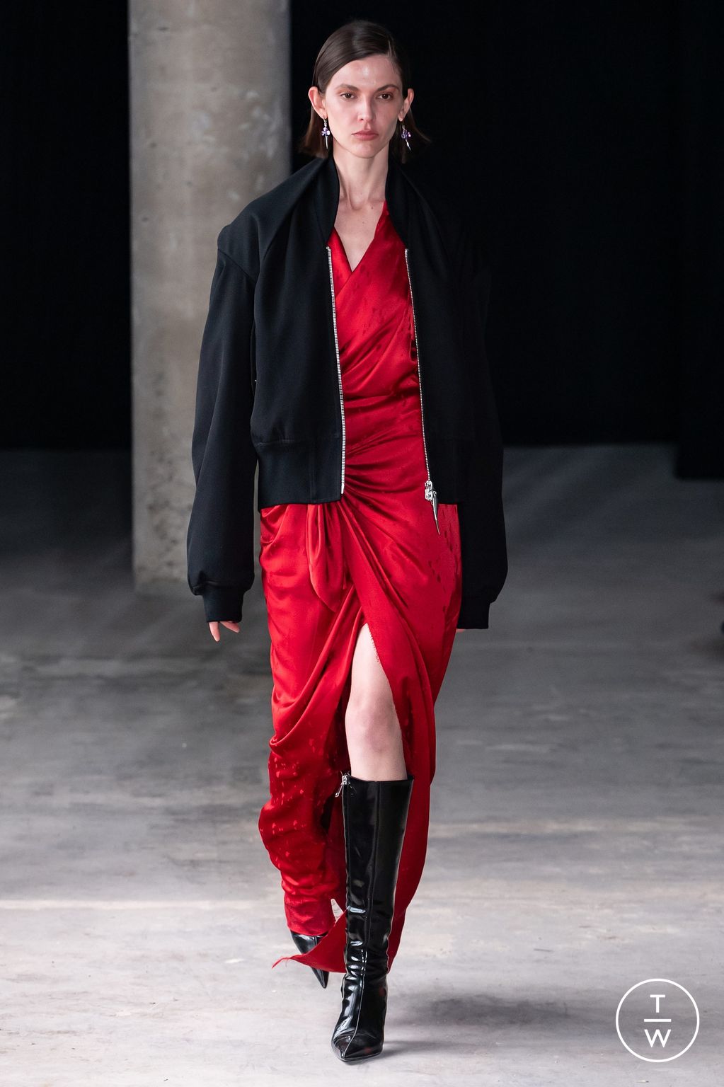 Fashion Week Paris Fall/Winter 2024 look 30 from the Sankuanz collection 男装