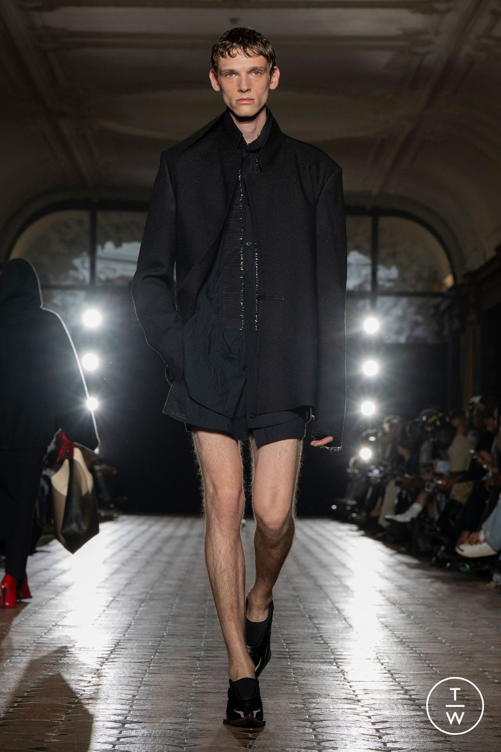 Fashion Week Paris Spring-Summer 2025 look 24 from the Sankuanz collection menswear