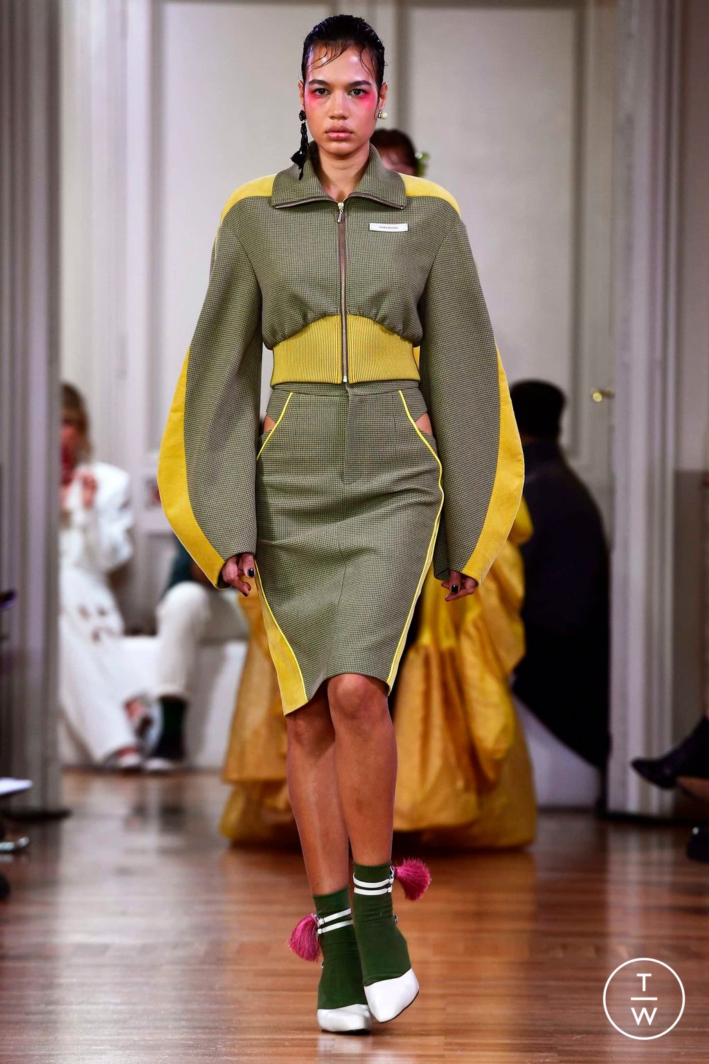 Fashion Week Milan Fall/Winter 2023 look 10 from the SARA WONG collection womenswear