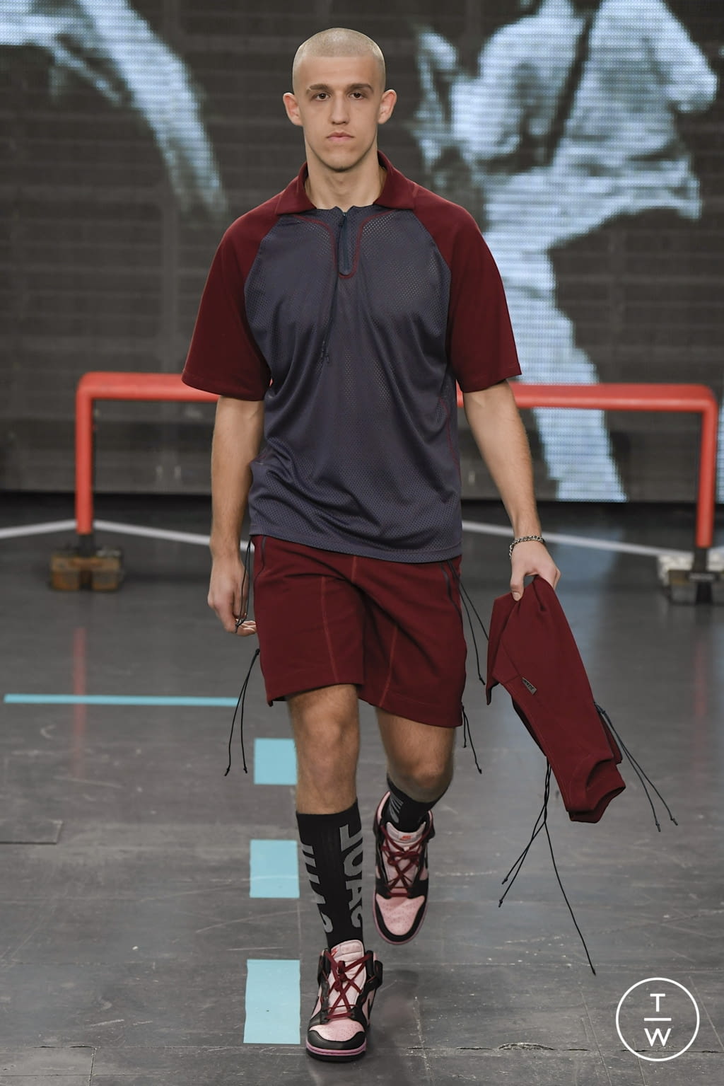 Fashion Week London Spring/Summer 2022 look 5 from the Saul Nash collection menswear