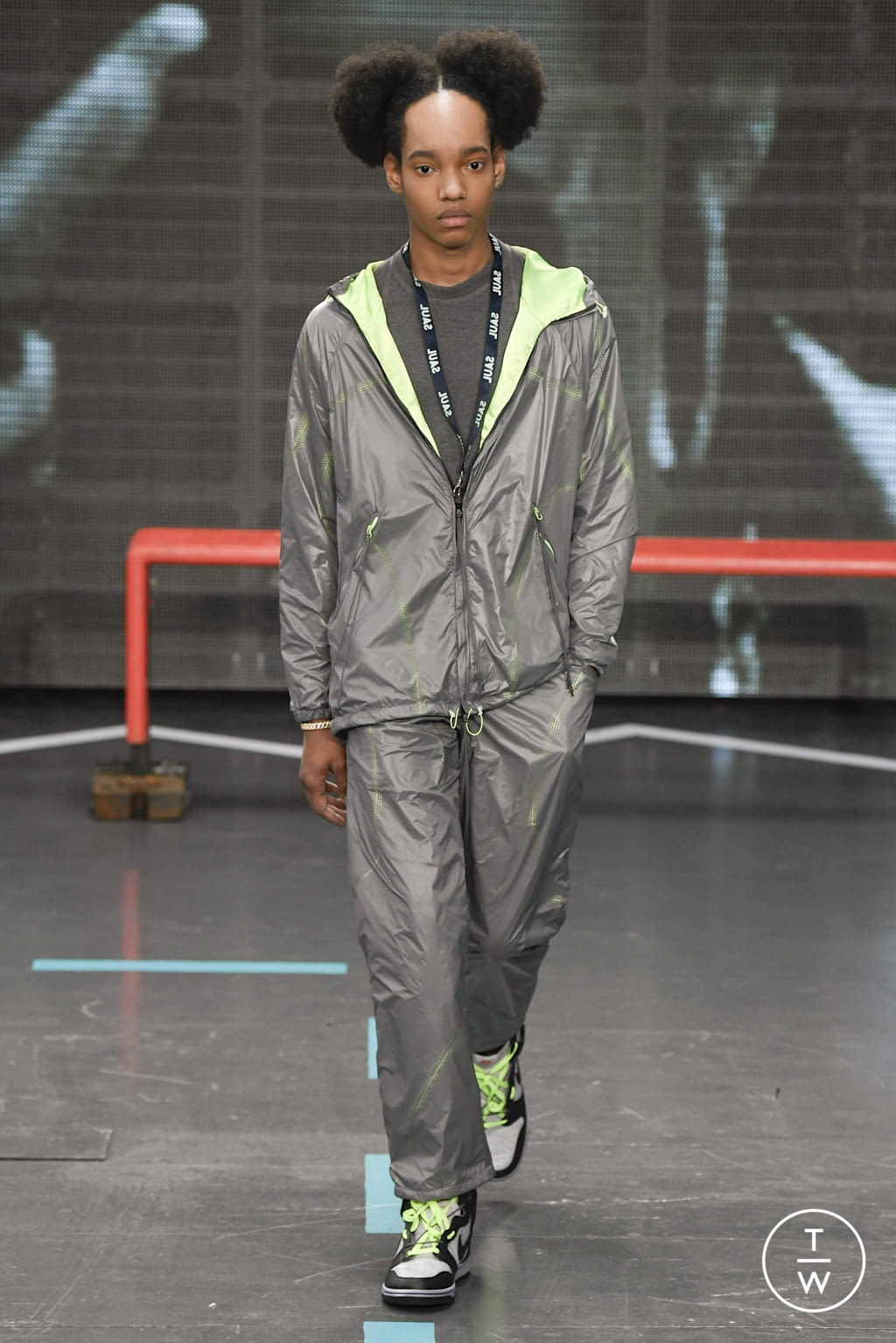 Fashion Week London Spring/Summer 2022 look 18 from the Saul Nash collection 男装