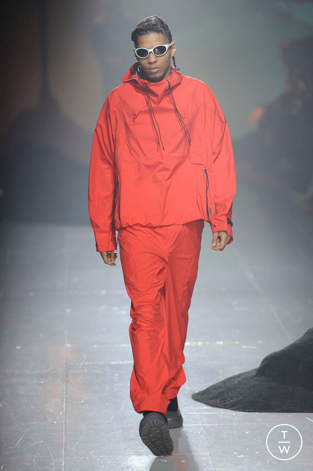 Fashion Week London Fall/Winter 2023 look 3 de la collection Saul Nash menswear