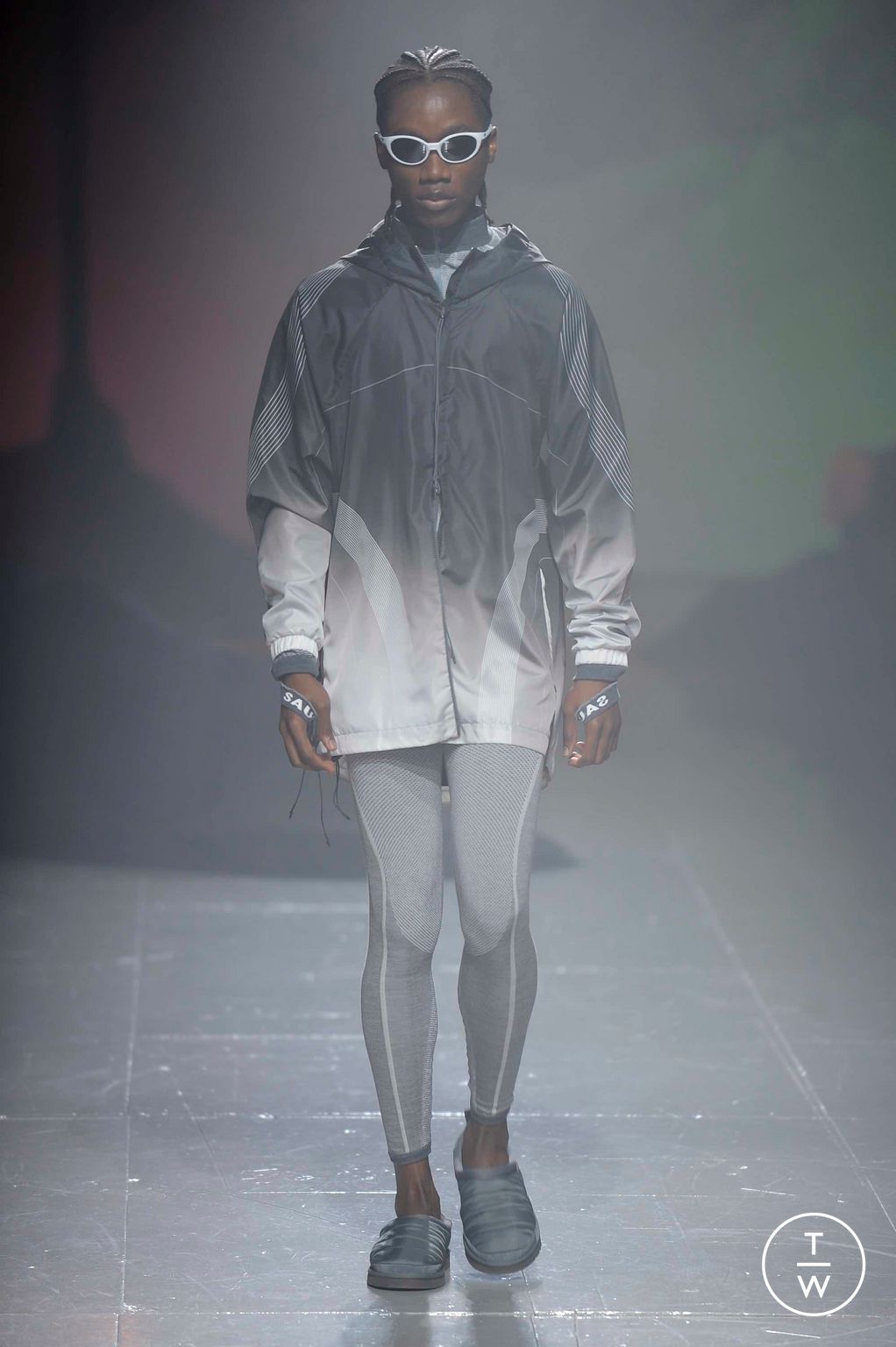 Fashion Week London Fall/Winter 2023 look 57 from the Saul Nash collection 男装