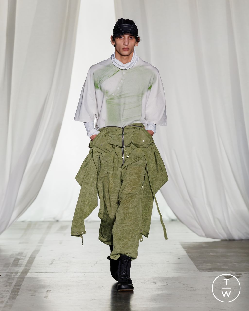 Fashion Week Milan Fall/Winter 2026 look 1 from the Saul Nash collection menswear