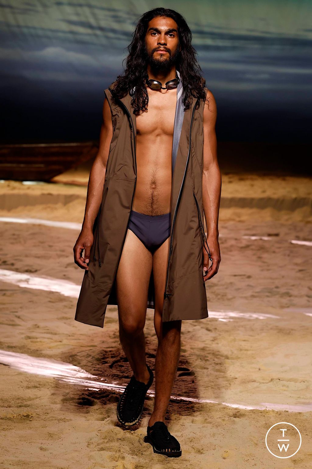 Fashion Week London Spring/Summer 2024 look 4 from the Saul Nash collection menswear