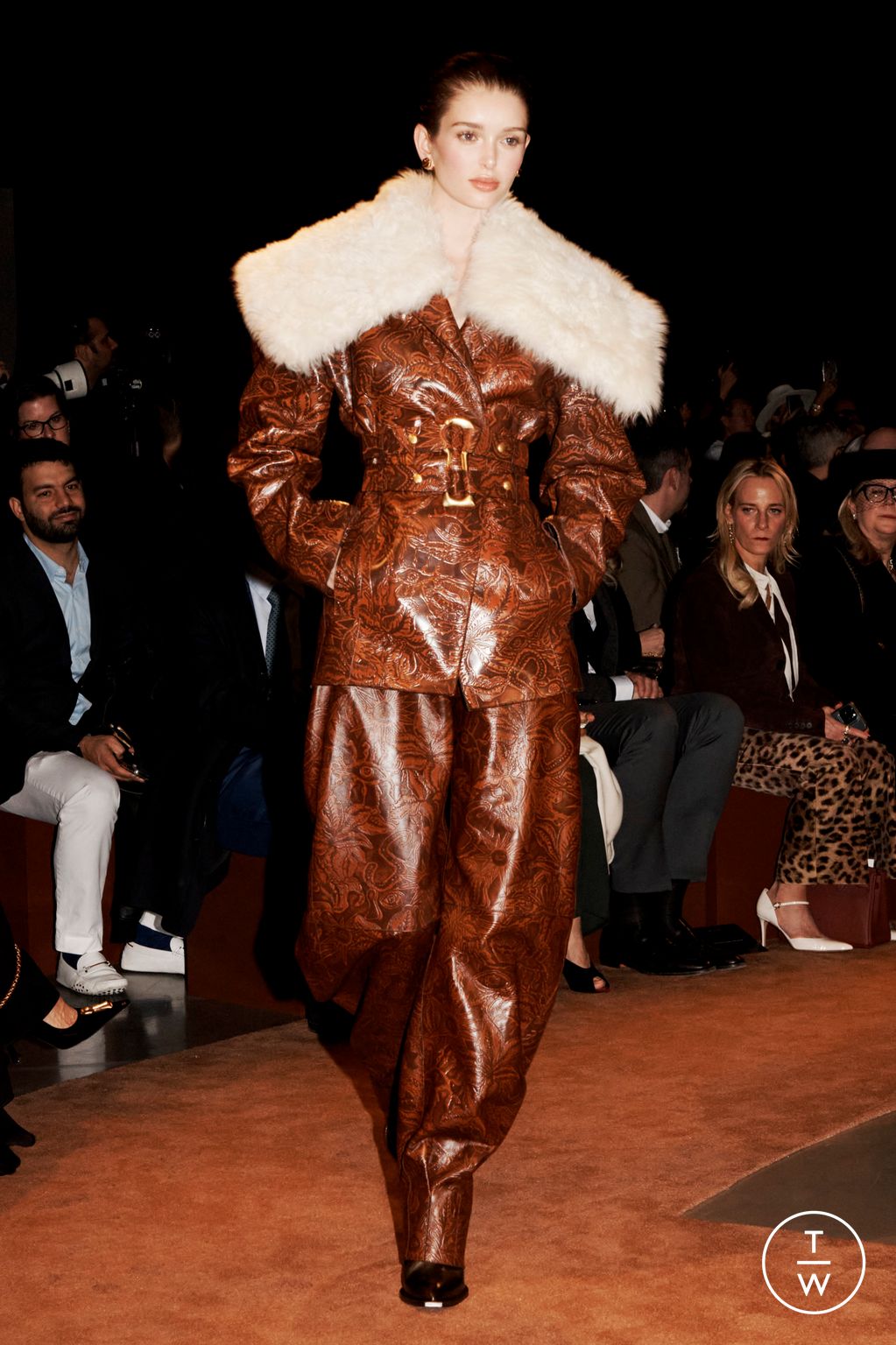 Fashion Week Paris Fall/Winter 2025 look 6 from the Schiaparelli collection womenswear
