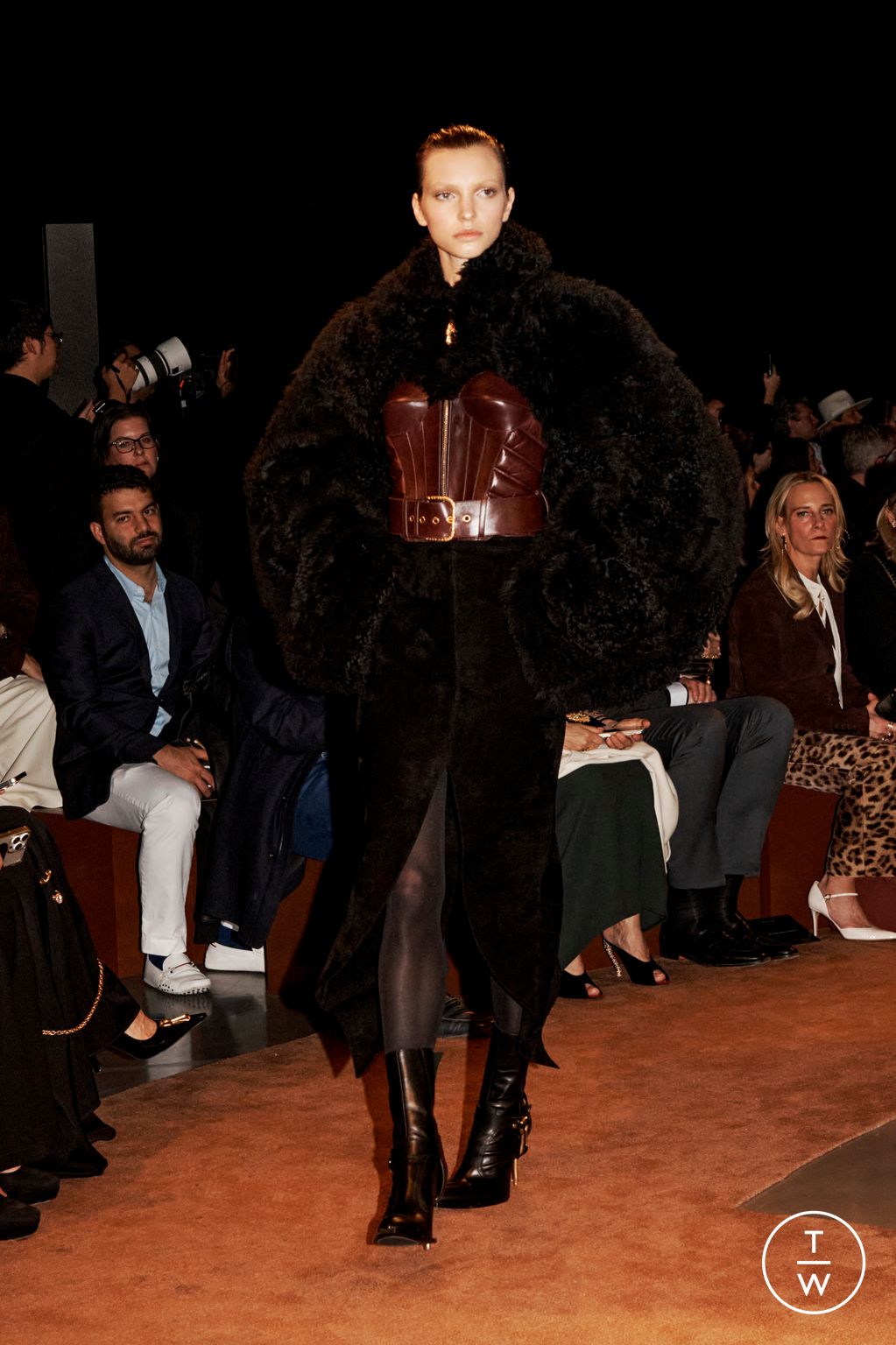 Fashion Week Paris Fall/Winter 2025 look 11 from the Schiaparelli collection womenswear