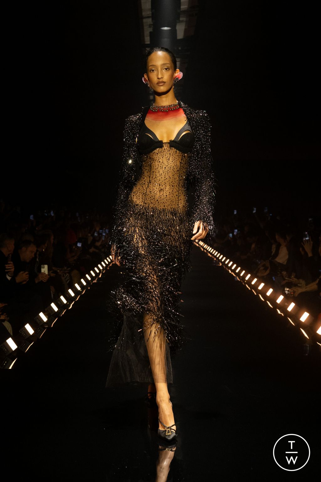 Fashion Week Paris Fall/Winter 2026 look 44 from the Schiaparelli collection womenswear