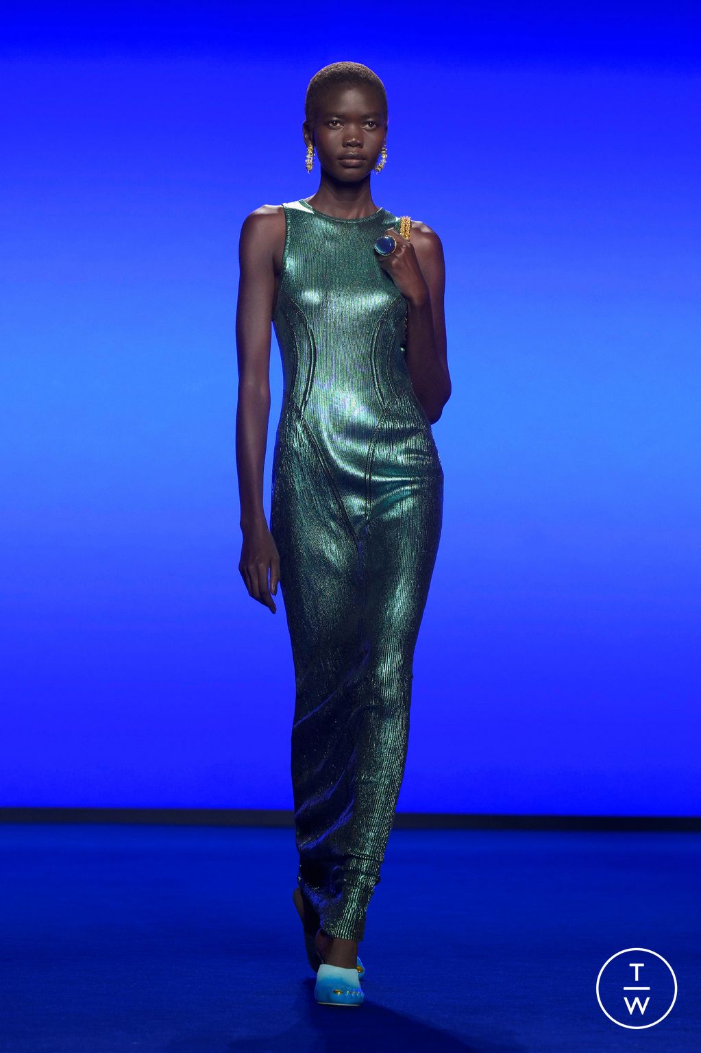 Fashion Week Paris Spring/Summer 2025 look 22 from the Schiaparelli collection womenswear