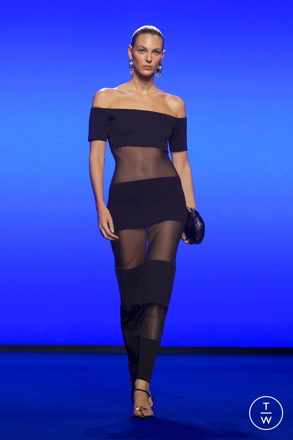 Fashion Week Paris Spring/Summer 2025 look 42 from the Schiaparelli collection womenswear