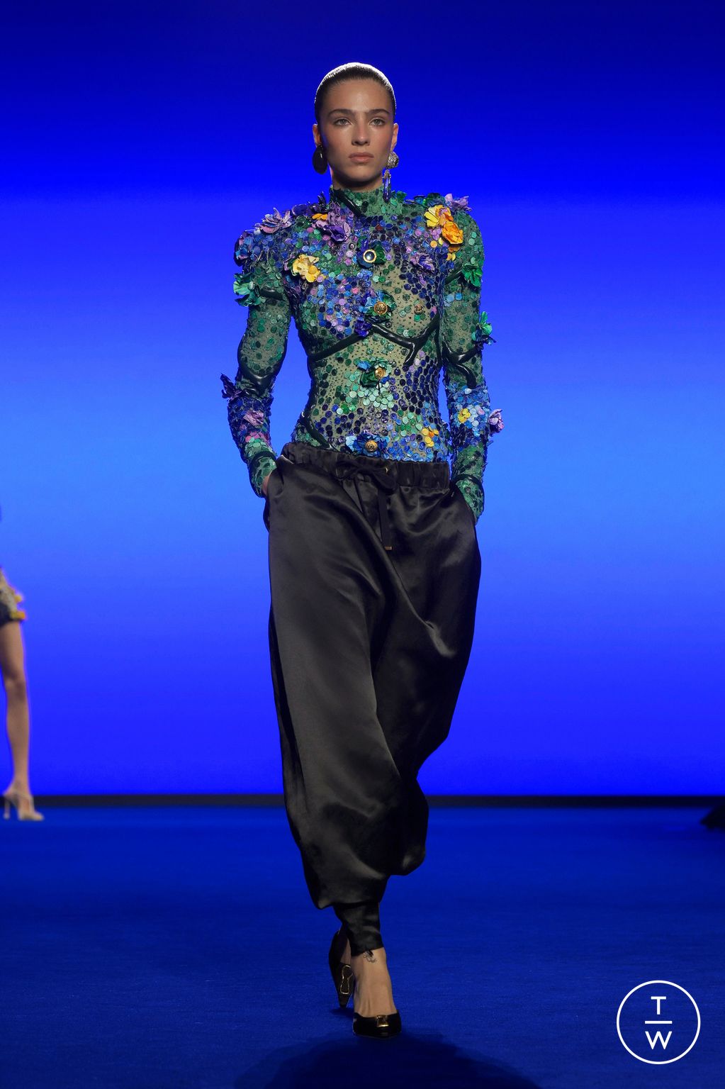 Fashion Week Paris Spring/Summer 2025 look 44 from the Schiaparelli collection womenswear