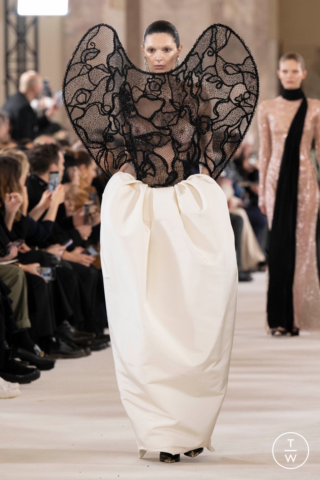 Fashion Week Paris Spring/Summer 2024 look 29 from the Schiaparelli collection couture