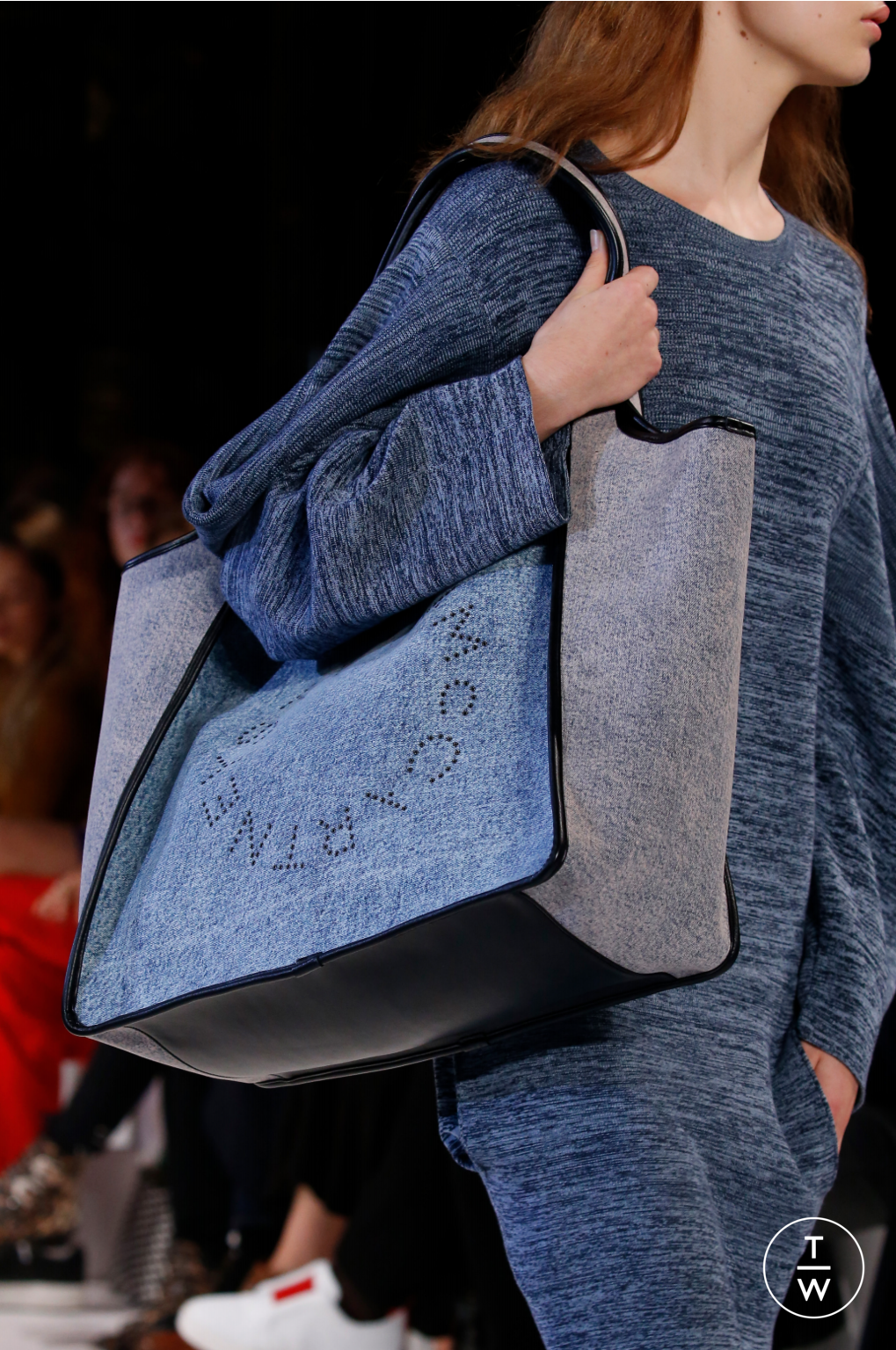 Fashion Week Paris Spring/Summer 2018 look 12 from the Stella McCartney collection womenswear accessories