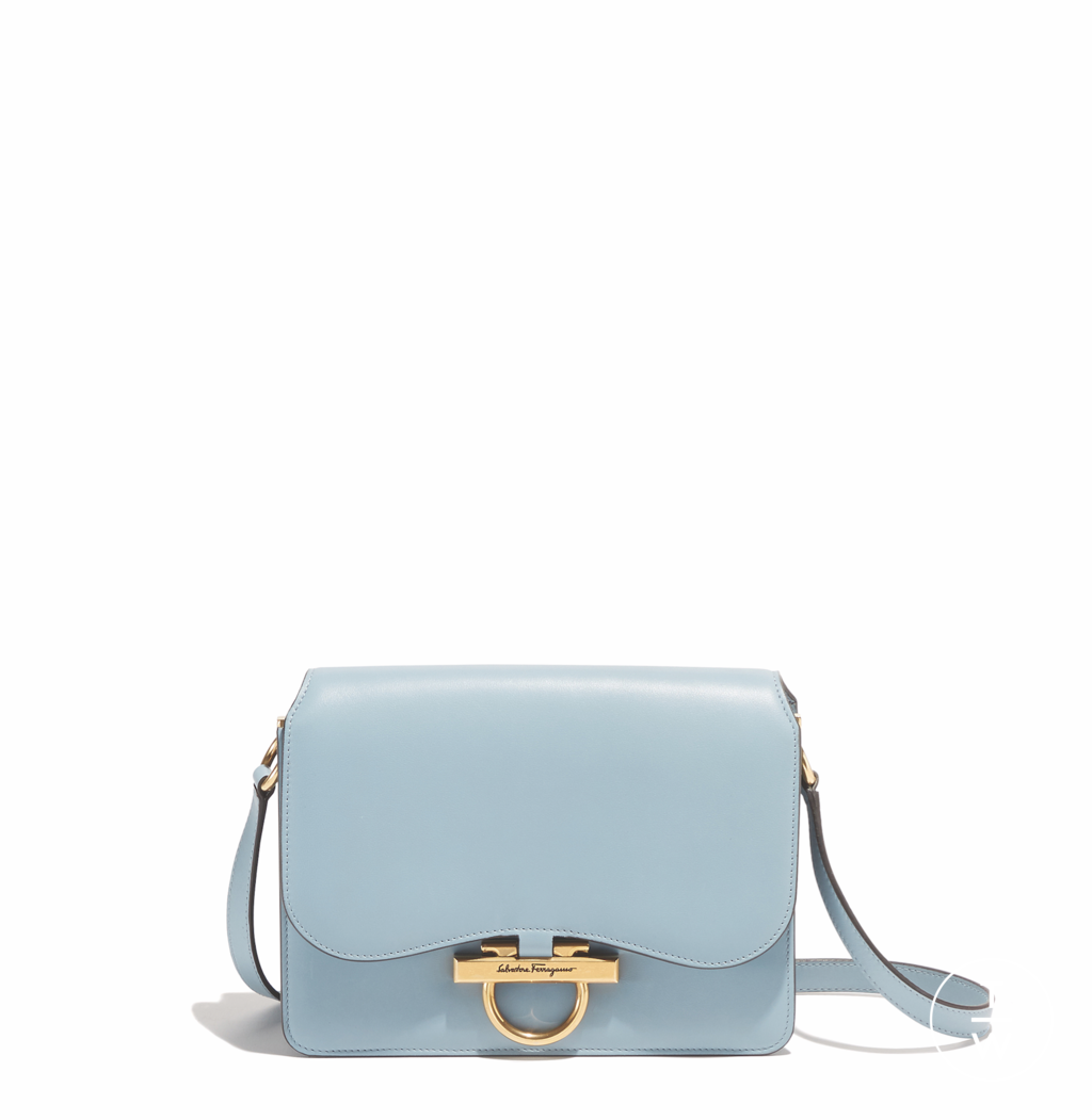 Fashion Week Milan Fall/Winter 2018 look 26 from the Ferragamo collection womenswear accessories