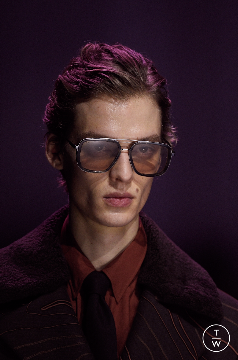 Fashion Week Milan Fall/Winter 2020 look 5 from the Boss collection menswear accessories