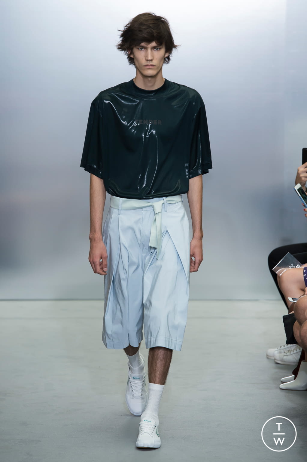 Fashion Week Paris Spring/Summer 2018 look 5 de la collection Sean Suen menswear
