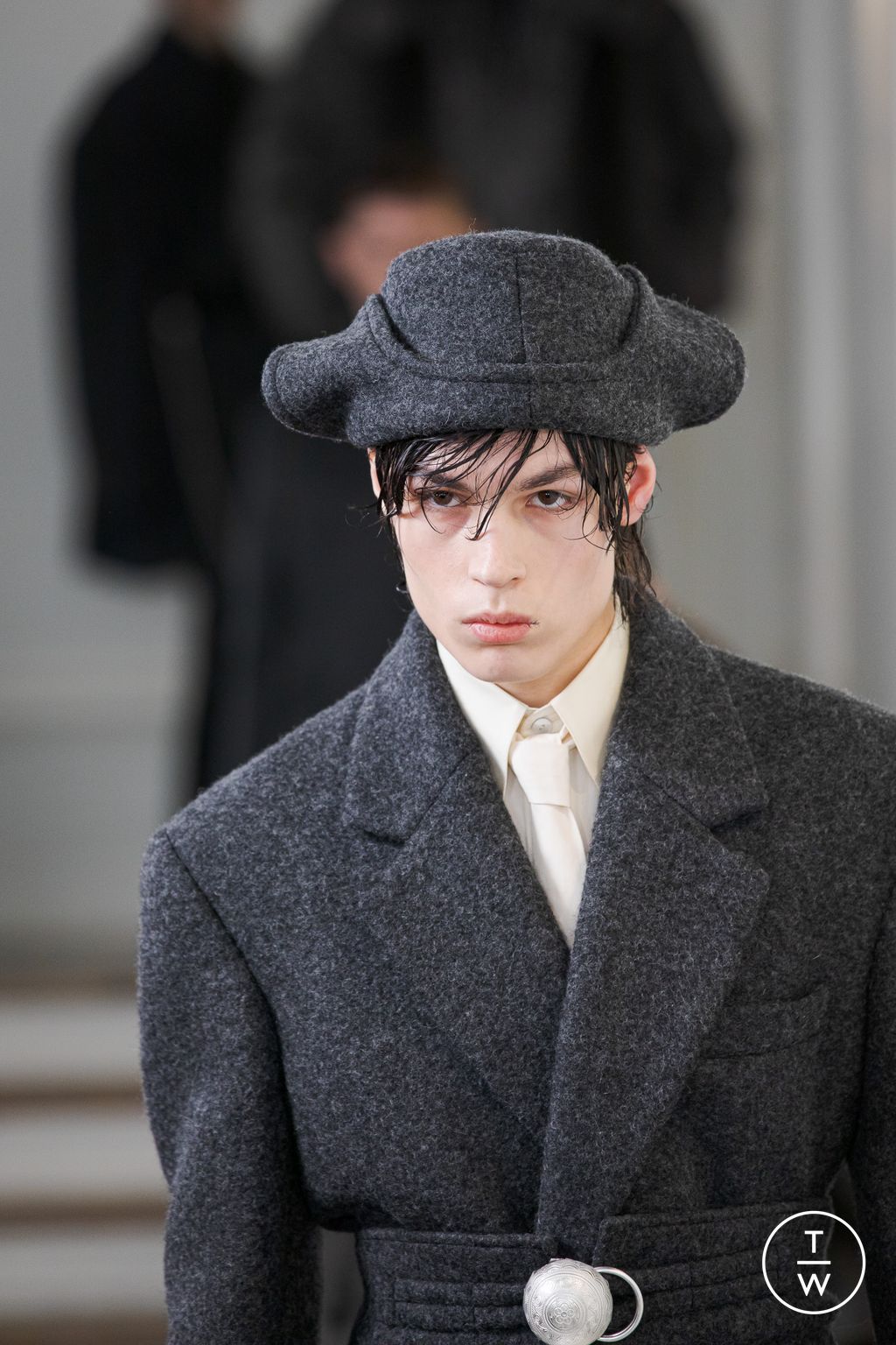 Fashion Week Paris Fall/Winter 2023 look 3 de la collection Sean Suen menswear accessories