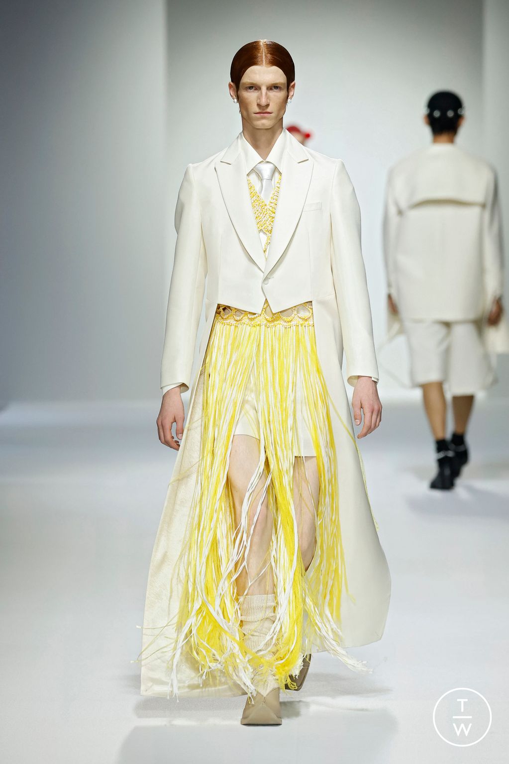 Fashion Week Paris Spring-Summer 2025 look 8 from the Sean Suen collection menswear