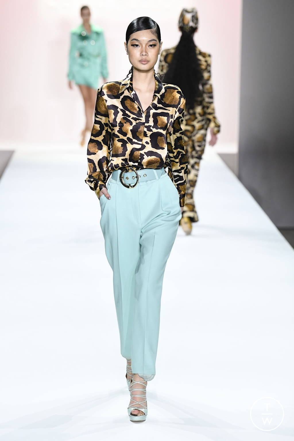 Fashion Week New York Spring/Summer 2022 look 13 from the Sergio Hudson collection womenswear