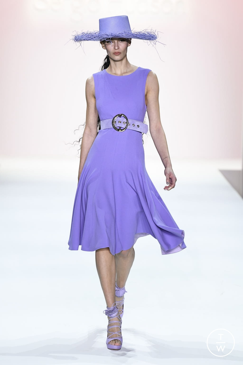 Fashion Week New York Spring/Summer 2022 look 22 de la collection Sergio Hudson womenswear