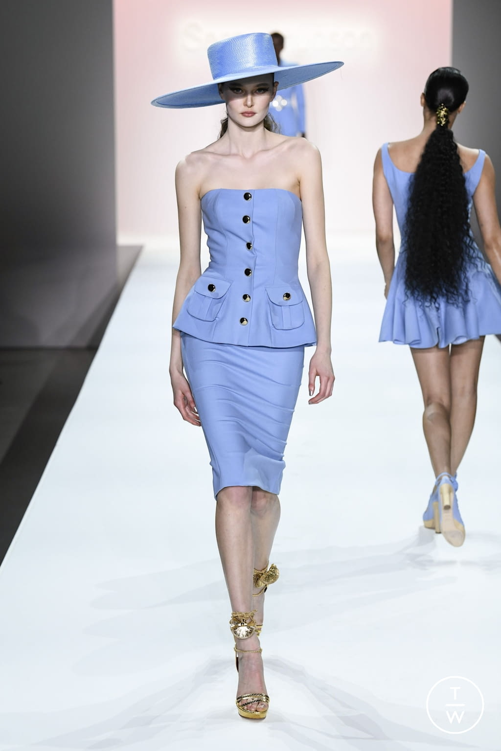 Fashion Week New York Spring/Summer 2022 look 24 from the Sergio Hudson collection womenswear