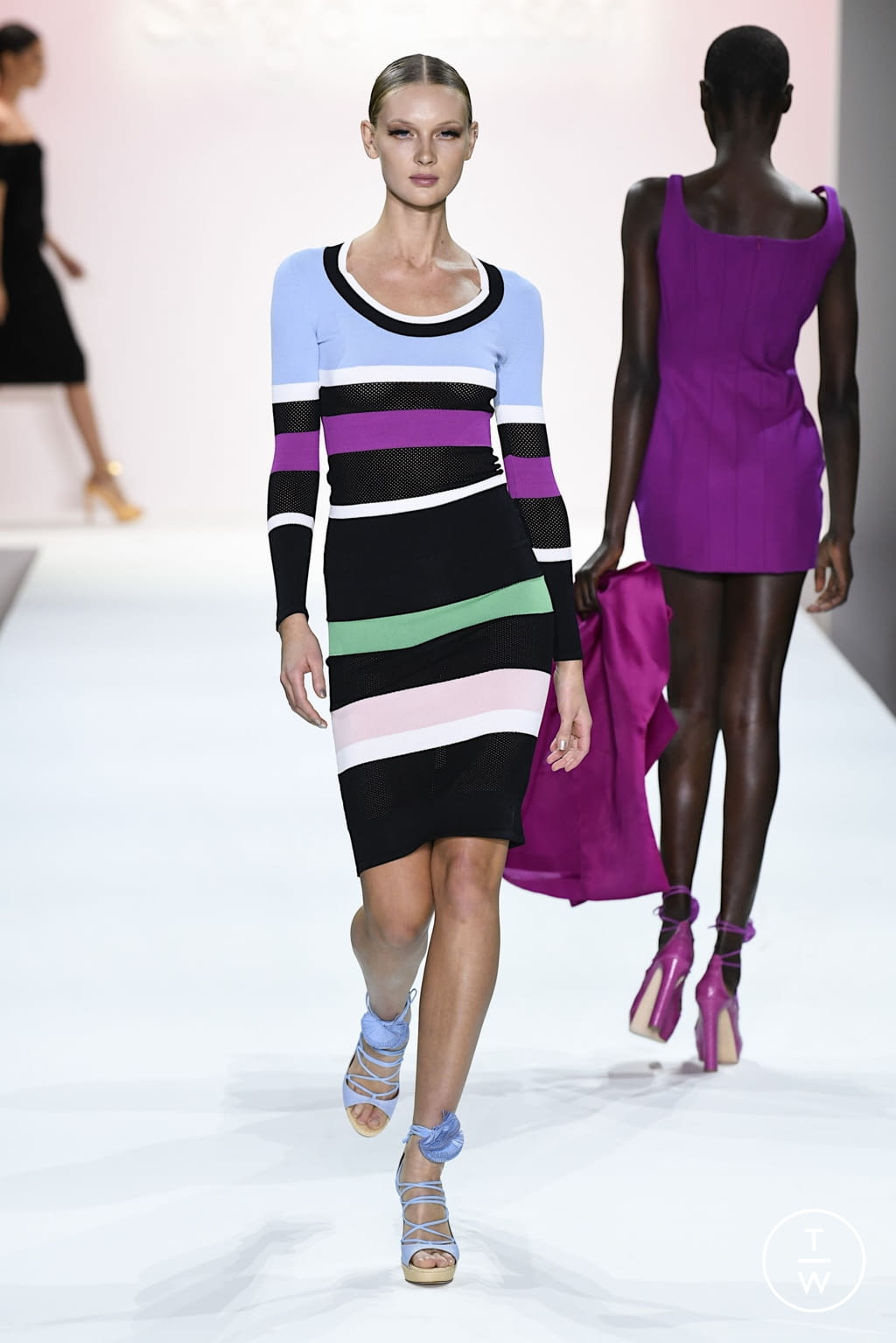 Fashion Week New York Spring/Summer 2022 look 29 from the Sergio Hudson collection 女装