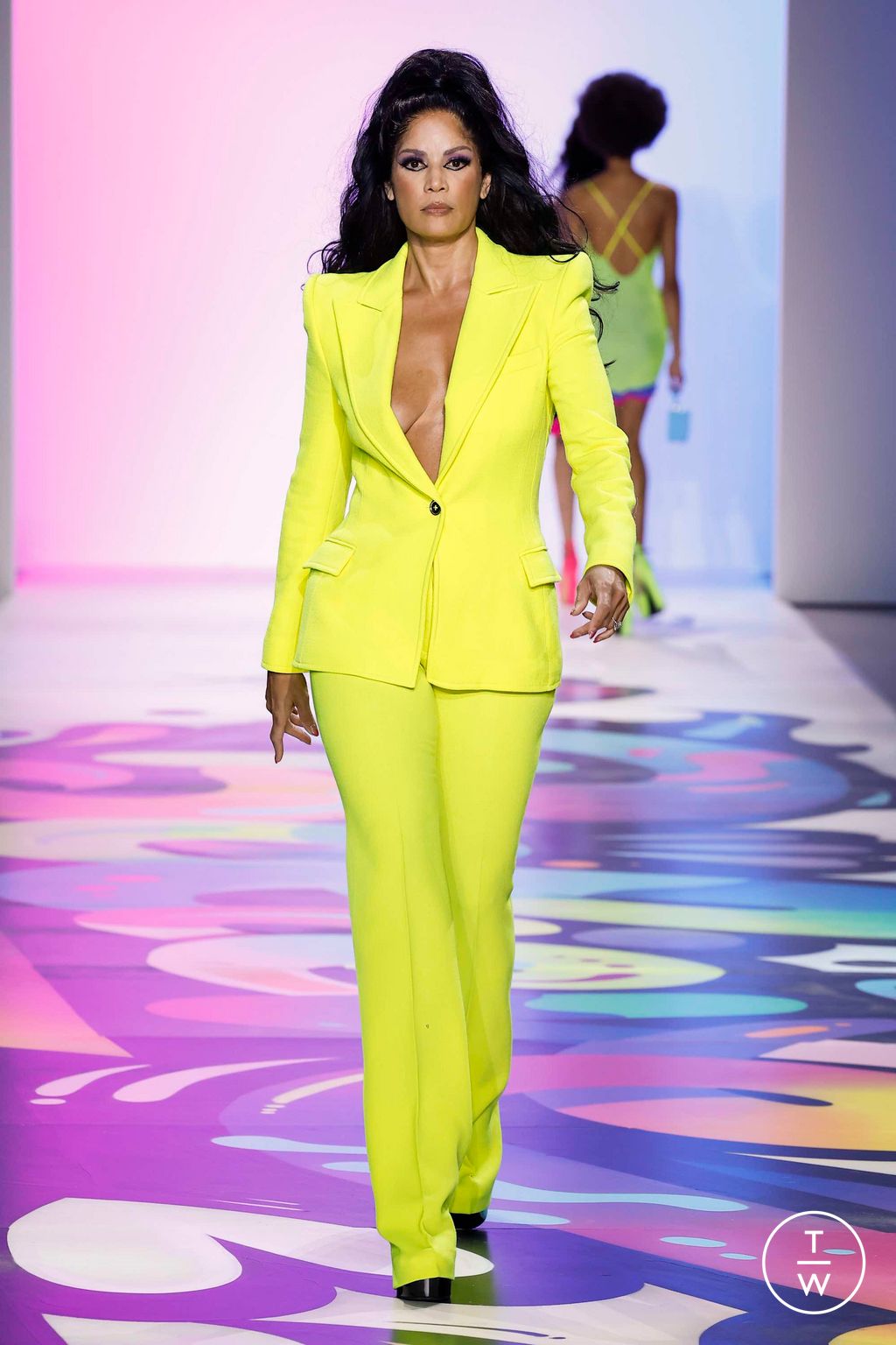 Fashion Week New York Spring/Summer 2023 look 16 de la collection Sergio Hudson womenswear