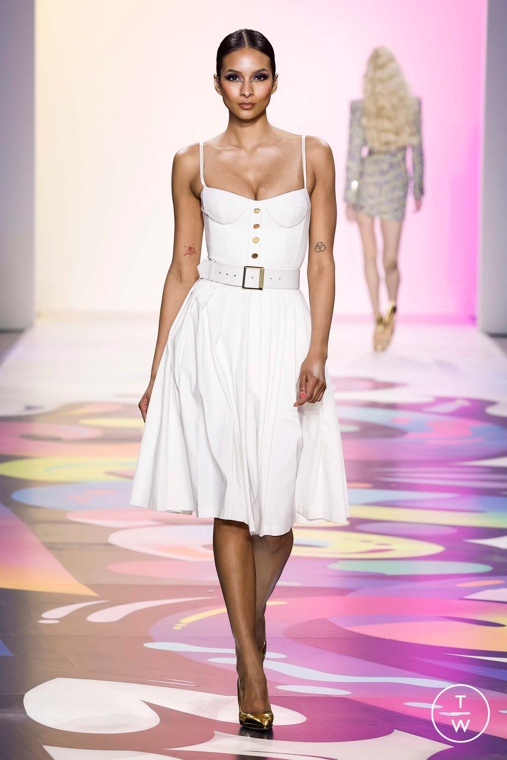 Fashion Week New York Spring/Summer 2023 look 32 from the Sergio Hudson collection womenswear