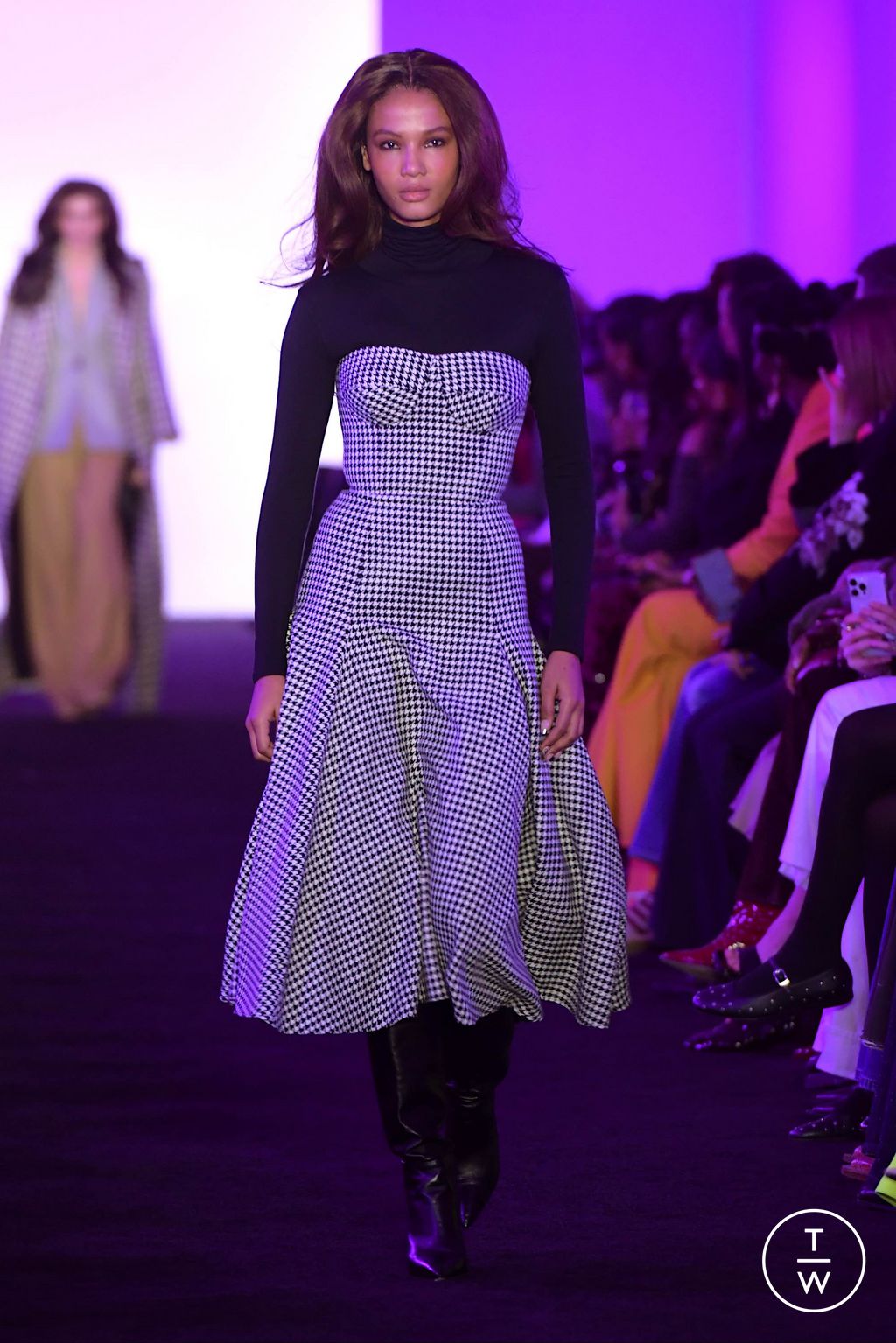 Fashion Week New York Fall/Winter 2024 look 11 de la collection Sergio Hudson womenswear