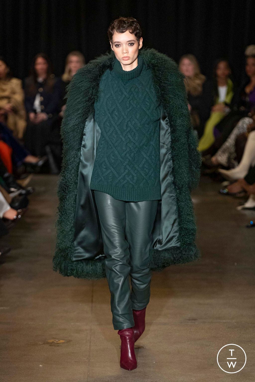 Fashion Week New York Fall/Winter 2025 look 29 from the Sergio Hudson collection womenswear