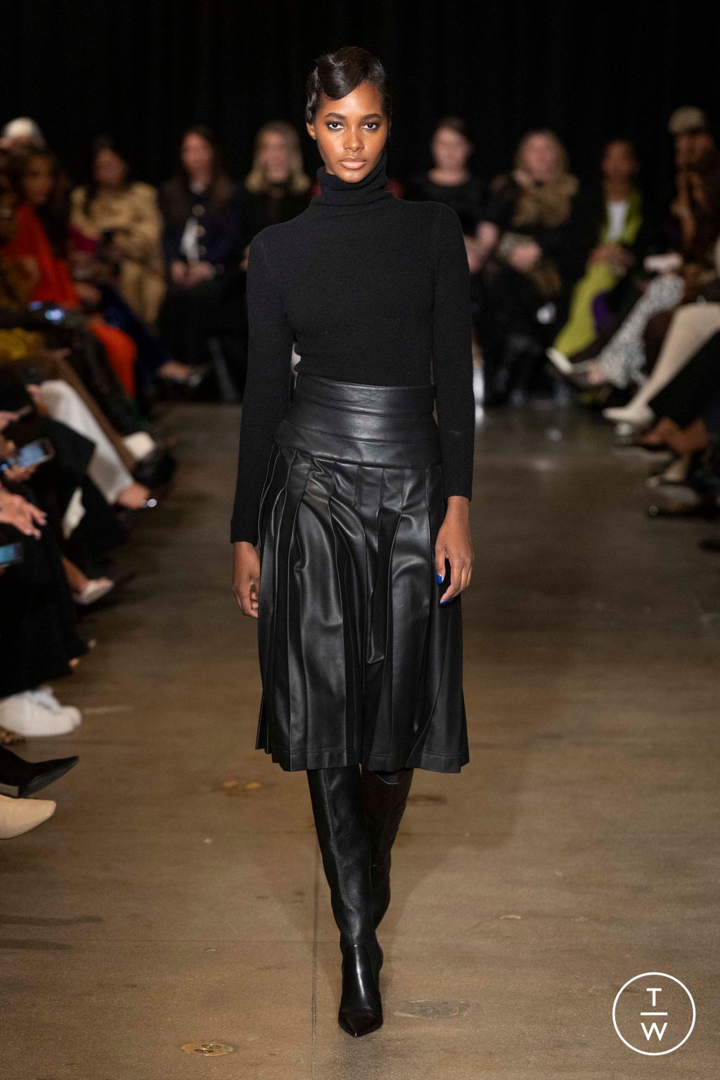 Fashion Week New York Fall/Winter 2025 look 36 from the Sergio Hudson collection womenswear