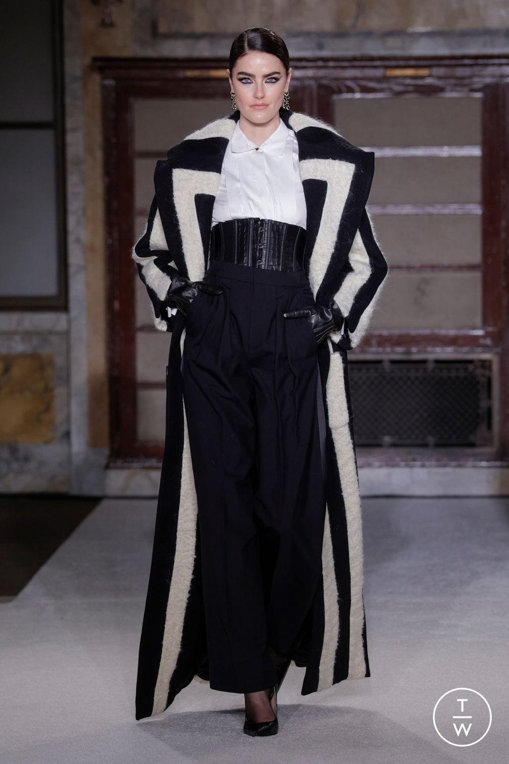 Fashion Week New York Fall/Winter 2026 look 7 de la collection Sergio Hudson womenswear